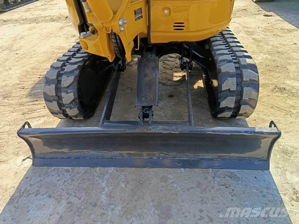 Komatsu PC 20 MR ミニ油圧ショベル 7t以下（ミニユンボ・ミニディガー）
