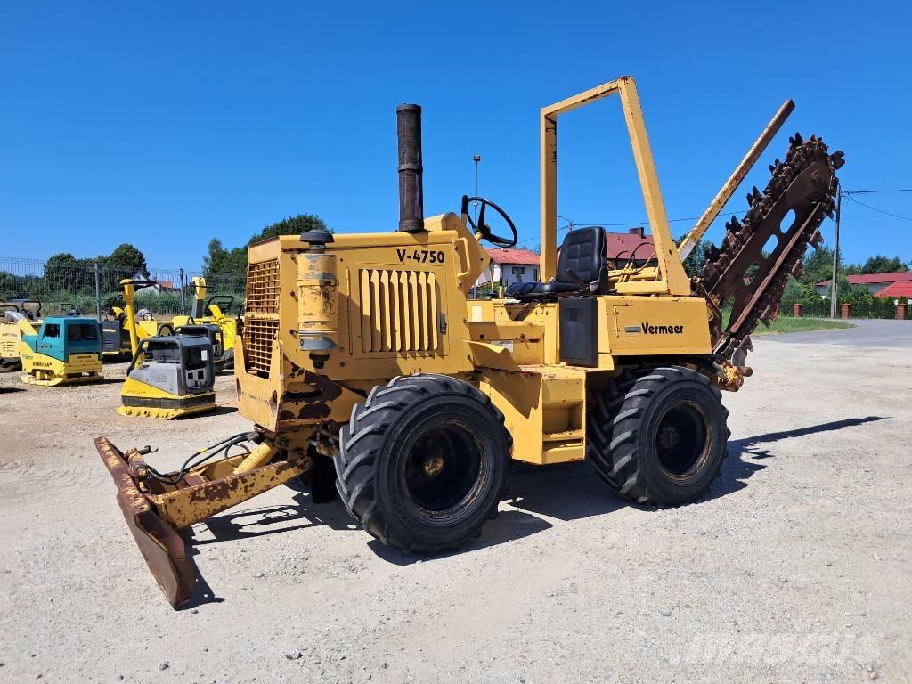 Vermeer V4750 トレンチャー