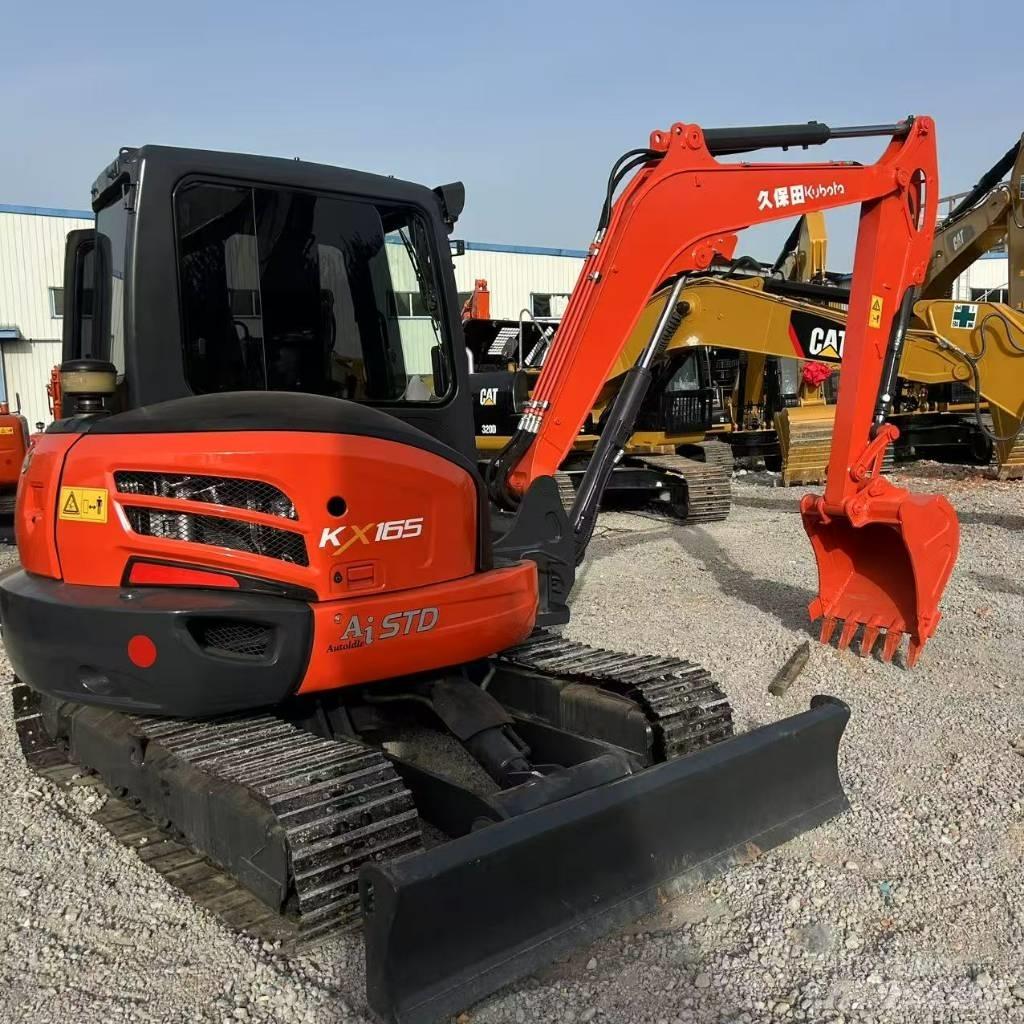 Kubota 165-5 大型油圧ショベル12t以上（パワーショベル・ユンボ）