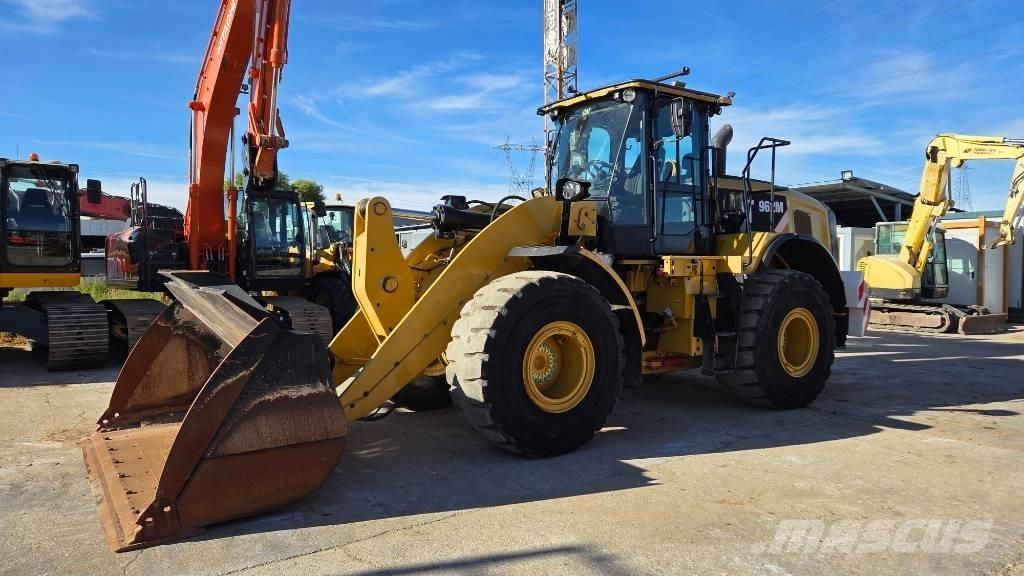 CAT 962 M ホイールローダー・タイヤショベル