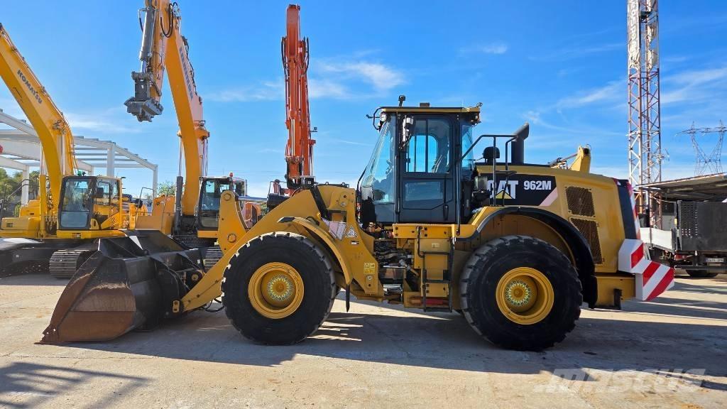 CAT 962 M ホイールローダー・タイヤショベル