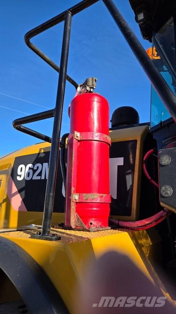 CAT 962 M ホイールローダー・タイヤショベル
