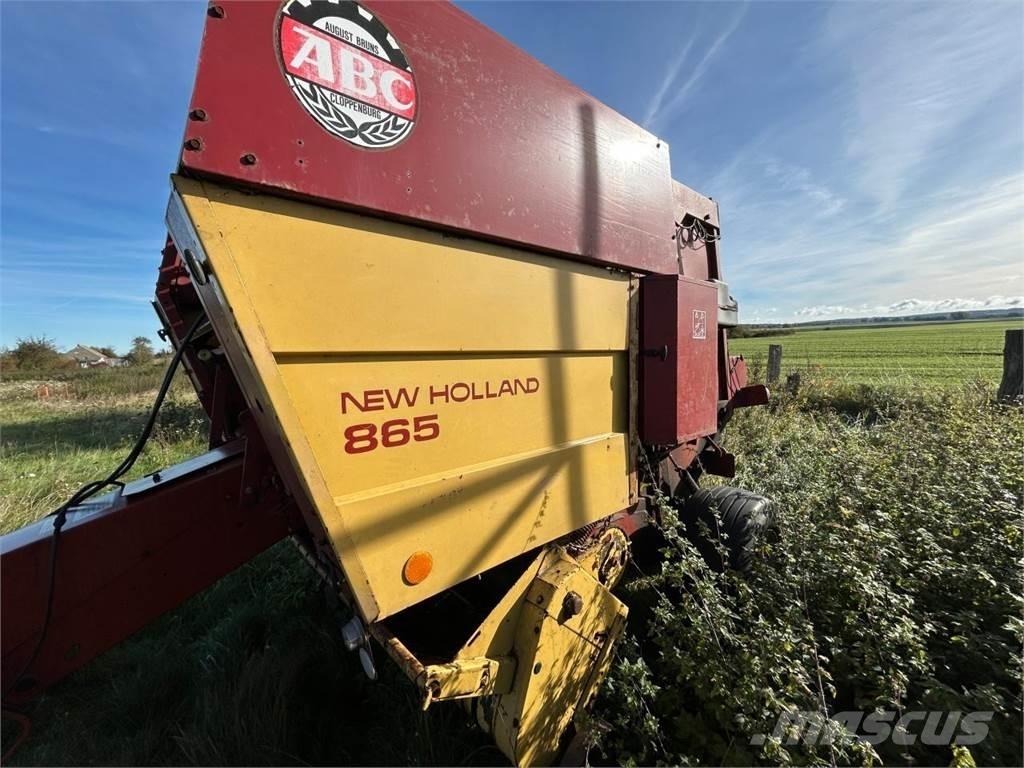 New Holland 865 ラウンドベーラー