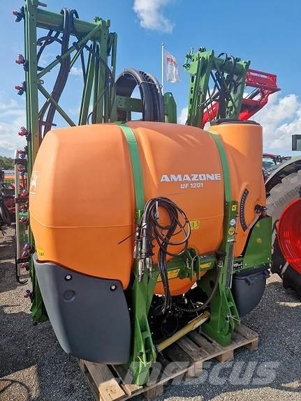 Amazone UF 1201 自走式噴霧器