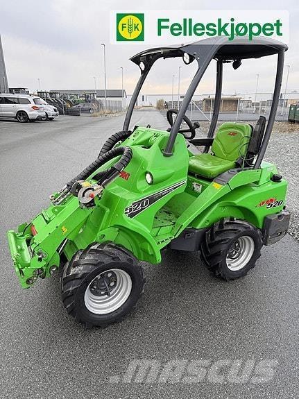 Avant 520 スキッドステアローダー