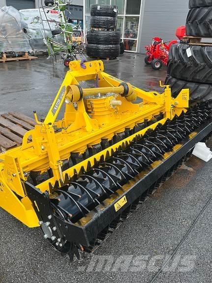 Bednar Kator 3000 その他耕運機とアクセサリー・アタッチメント
