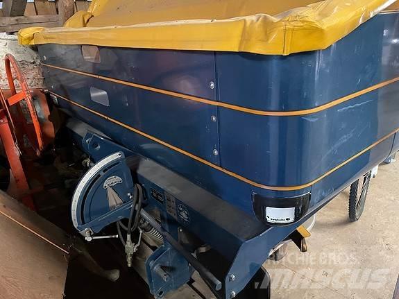 Bogballe L2 Pluss 肥料散布機