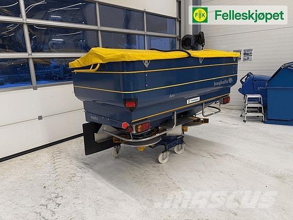 Bogballe M2Q ミネラル散布機