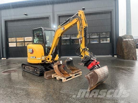 CAT 303.5E CR ミニ油圧ショベル 7t以下（ミニユンボ・ミニディガー）