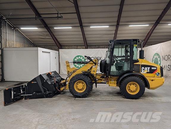 CAT 906 ホイールローダー・タイヤショベル