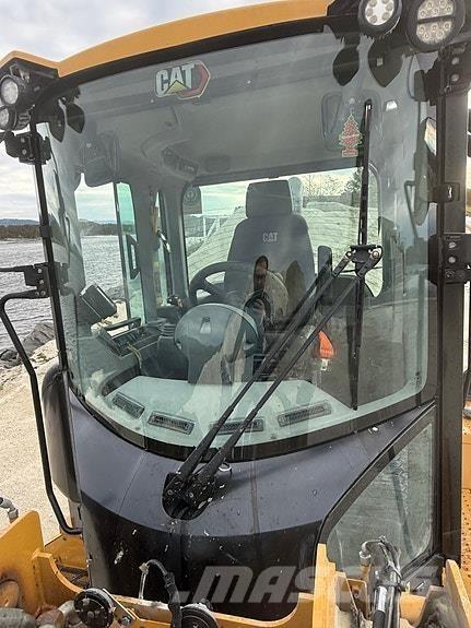 CAT 930M ホイールローダー・タイヤショベル