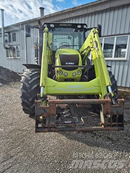 CLAAS 8690 トラクター