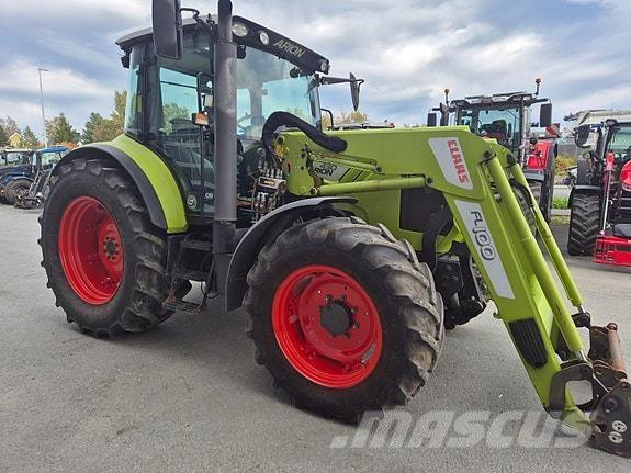 CLAAS 8690 トラクター