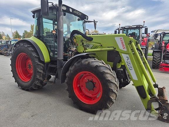 CLAAS 8690 トラクター