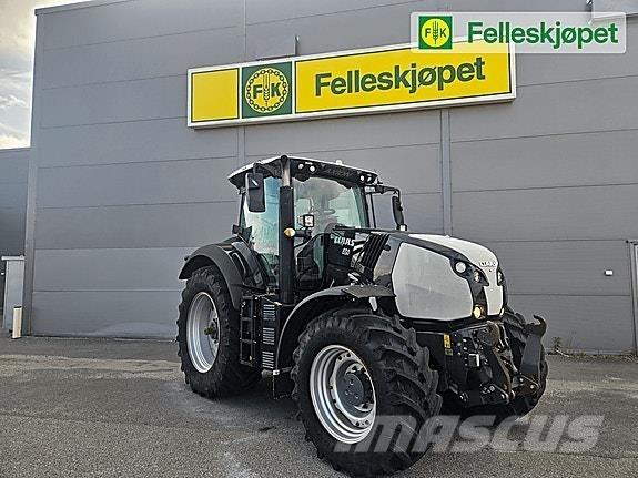 CLAAS AXION 830 トラクター