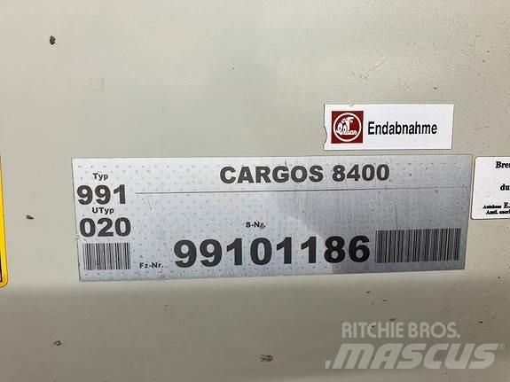 CLAAS Cargos 8400 汎用トレーラー