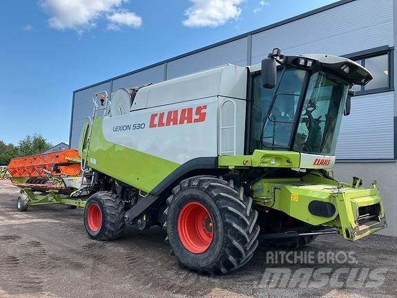 CLAAS Lexion 530 コンバイン