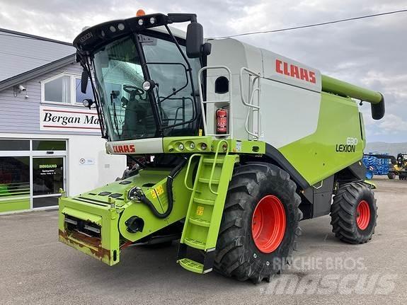 CLAAS Lexion 630 コンバイン