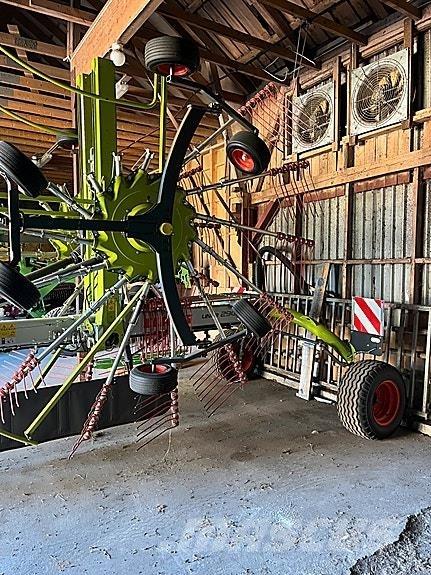 Claas Liner 2900 ウィンドローア/レーキ