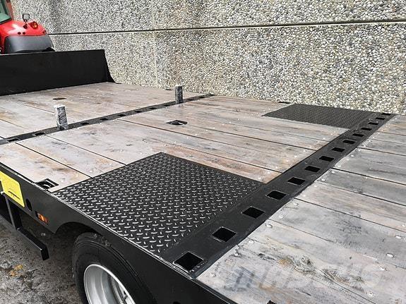 Dølen M16 汎用トレーラー