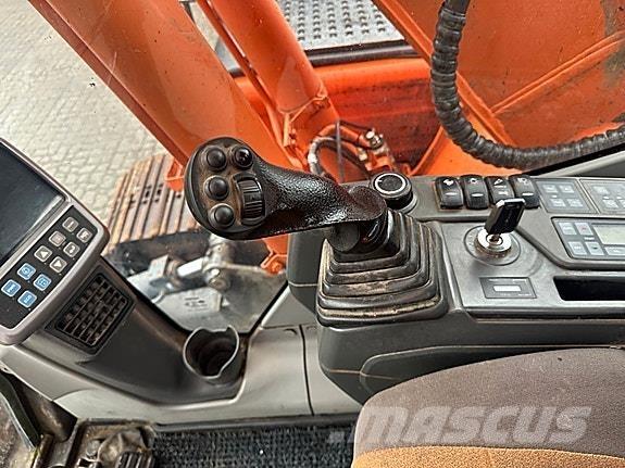 Doosan DX140LC 大型油圧ショベル12t以上（パワーショベル・ユンボ）