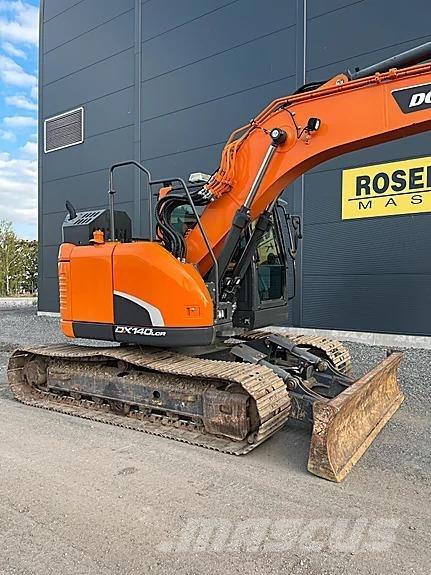 Doosan DX140LCR-5 大型油圧ショベル12t以上（パワーショベル・ユンボ）