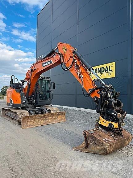 Doosan DX140LCR-5 大型油圧ショベル12t以上（パワーショベル・ユンボ）