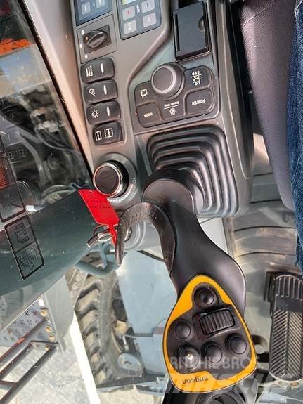 Doosan DX160W-5 大型油圧ショベル12t以上（パワーショベル・ユンボ）