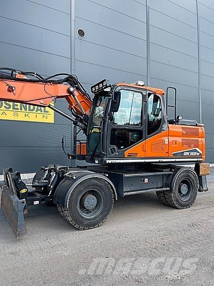 Doosan DX160W-7 大型油圧ショベル12t以上（パワーショベル・ユンボ）
