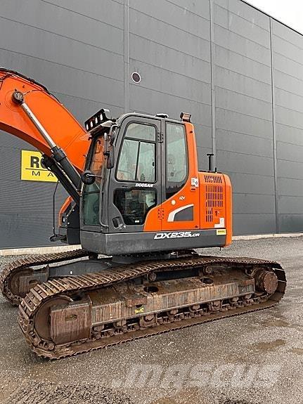 Doosan DX235LCR-5 大型油圧ショベル12t以上（パワーショベル・ユンボ）