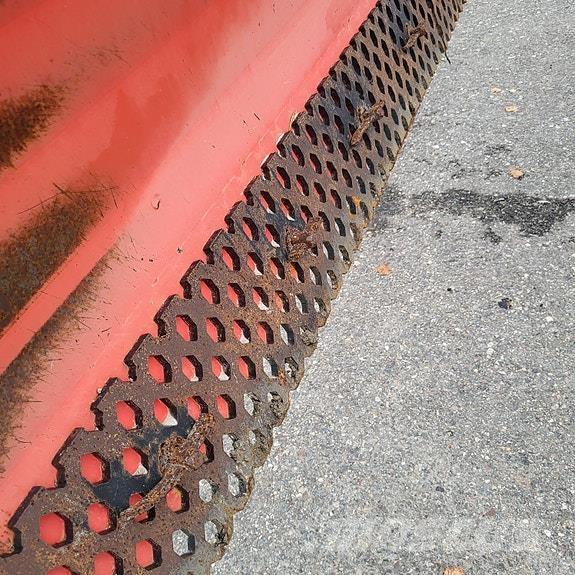 Duun 2018 その他道路と除雪の機械