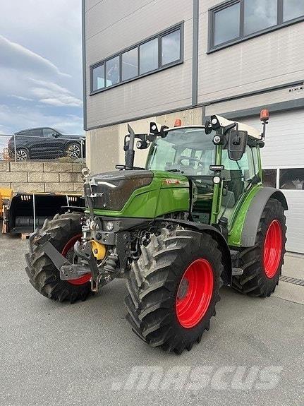 Fendt 211 トラクター