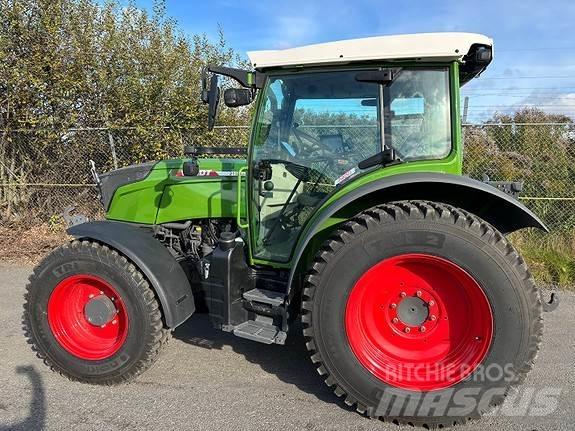 Fendt 211 Profi トラクター