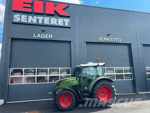Fendt 211 Profi+ トラクター