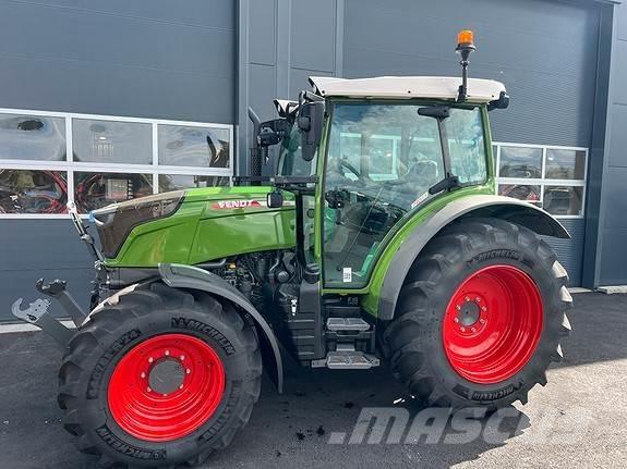Fendt 211 Profi+ トラクター