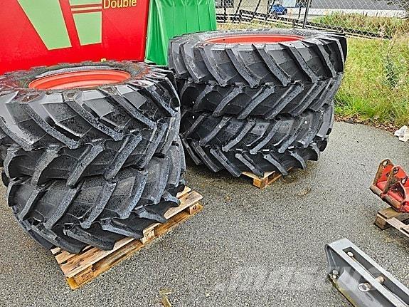 Fendt 300 トラクター