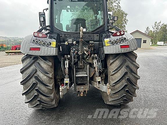 Fendt 516 VARIO トラクター