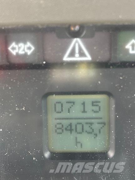 Fendt 716 Vario トラクター