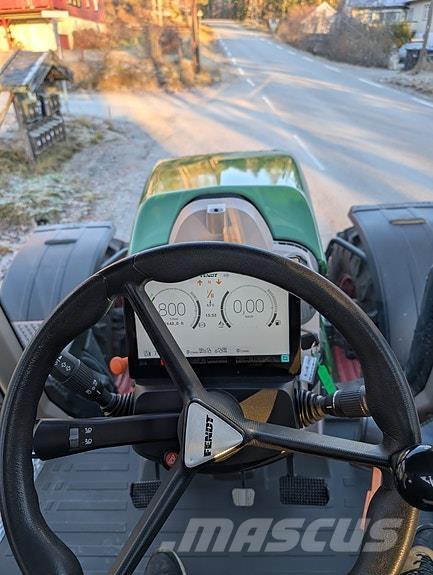 Fendt 724 profi+ トラクター