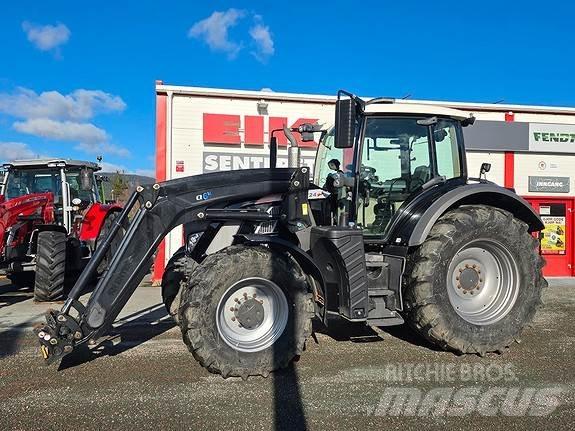 Fendt 724 S4 Profi トラクター