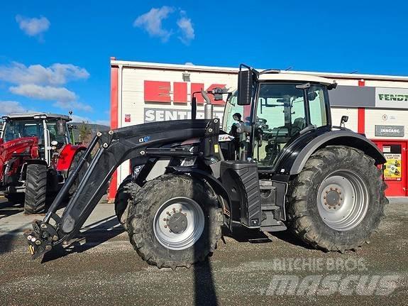 Fendt 724 S4 Profi トラクター
