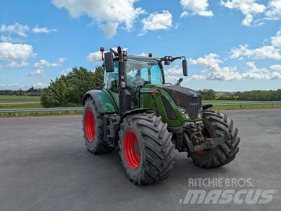 Fendt 724 S4 Vario トラクター