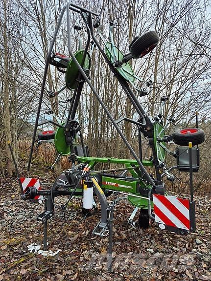 Fendt 770 Lotus ウィンドローア/レーキ