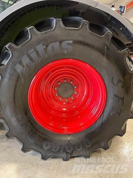 Fendt 828 Vario トラクター
