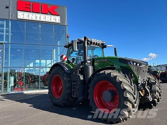 Fendt 942 Gen7 トラクター