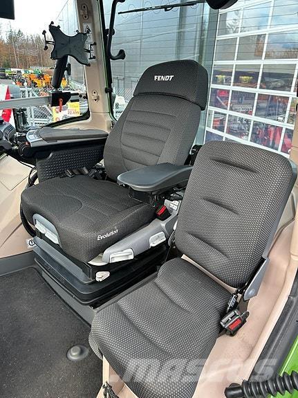 Fendt 942 Gen7 トラクター