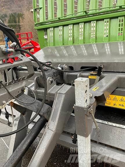 Fendt Tigo 50 ST 汎用トレーラー