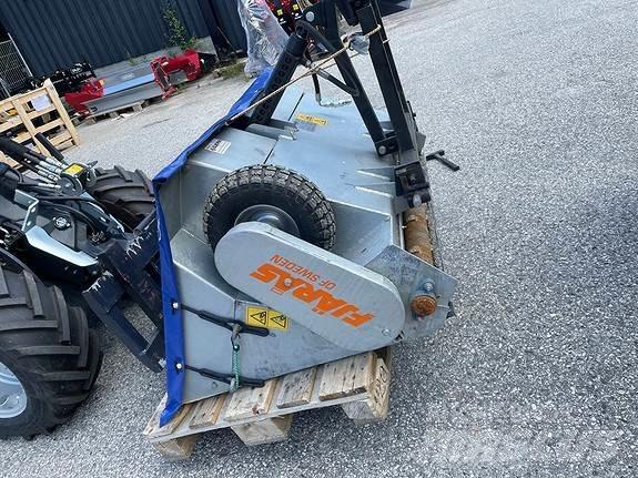  Fjarås 400/1100 その他道路と除雪の機械