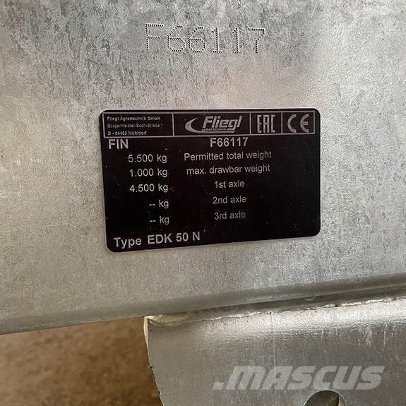 Fliegl EDK 50N 汎用トレーラー