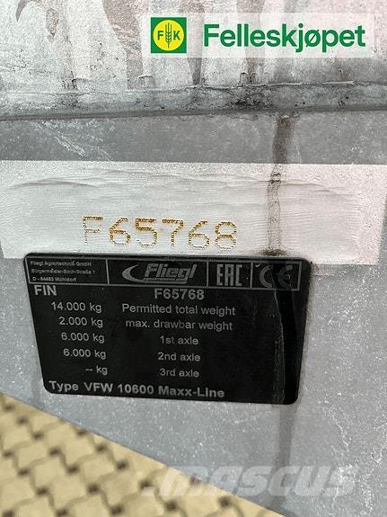 Fliegl VFW 10600 ミネラル散布機